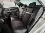 Toyota Camry Hybrid SE 2014 года